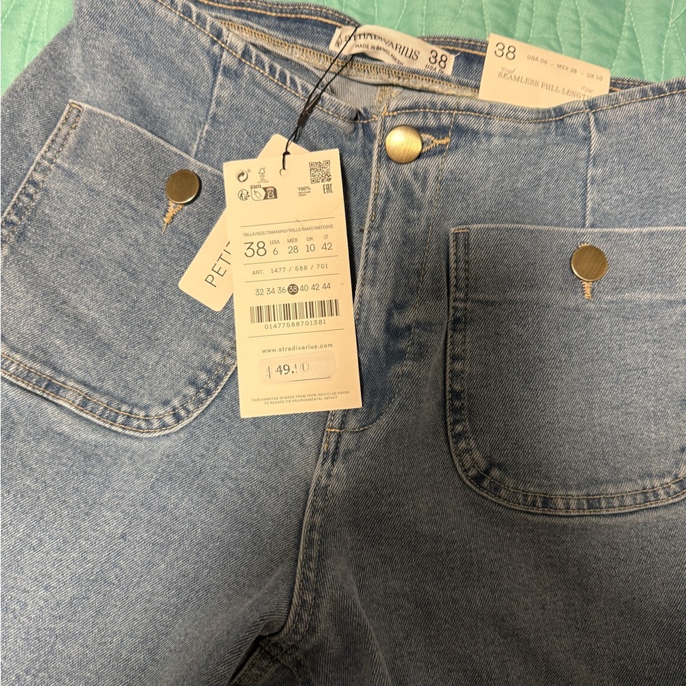 Stradivarius Women's D77 Blue Jeans